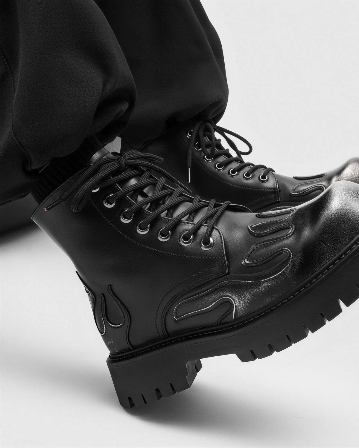 MAZARIN Flame Combat Boot - Black