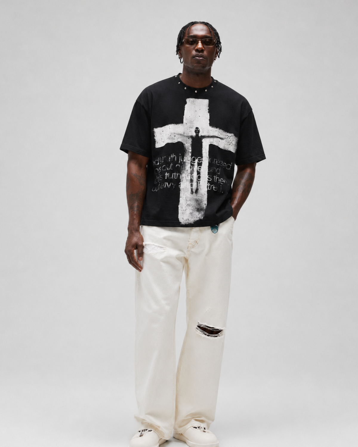 MAZARIN Cross Relic Studded Tee - Black