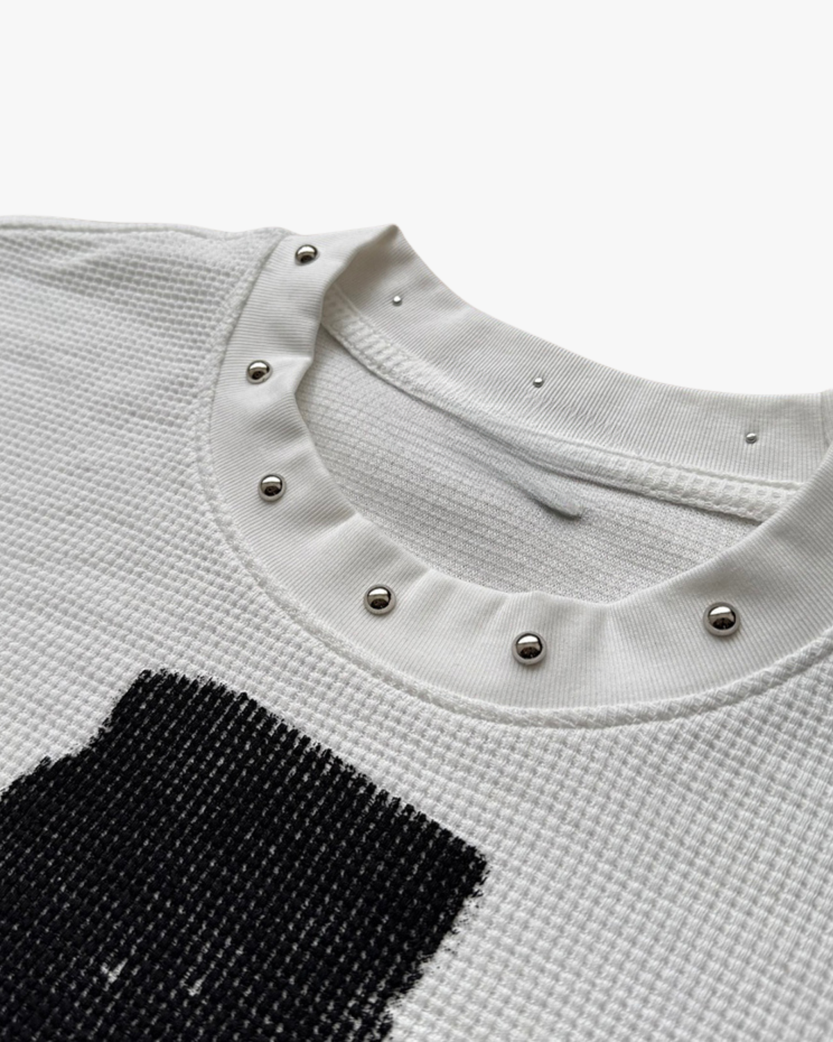 MAZARIN Cross Relic Studded Tee - White